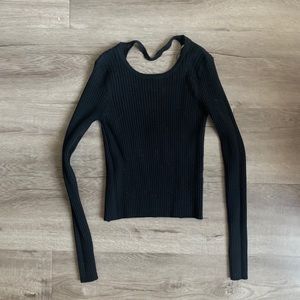 ✨Backless Knit Sweater✨